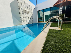 Casa Mosso con alberca y cochera